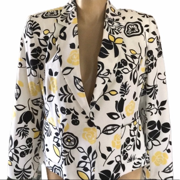 Kim Rogers Jackets & Blazers - Kim Rogers Size 16 Blazer White, Black, Yellow